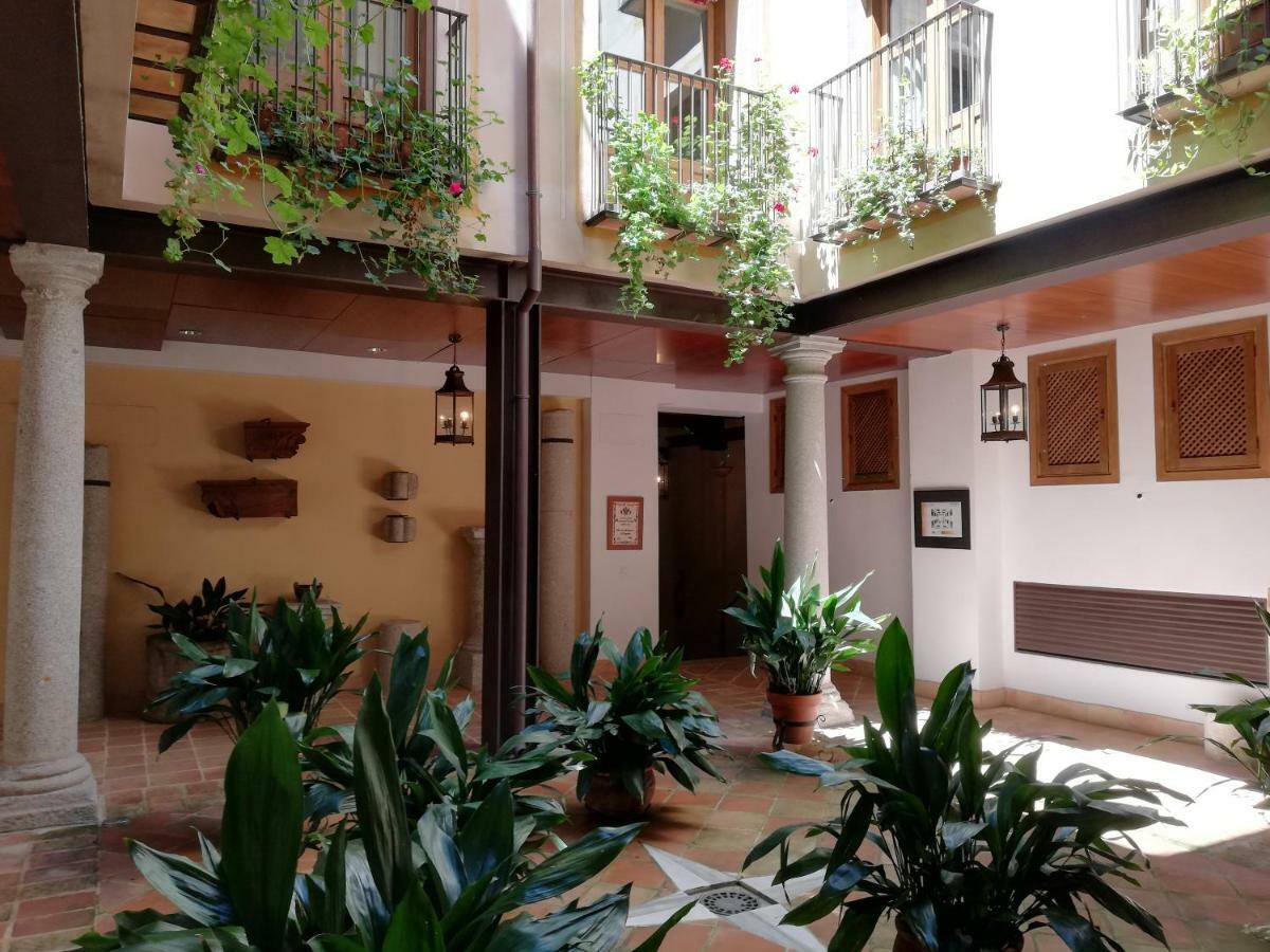 Apartamentos Nuncio Viejo Toledo Dış mekan fotoğraf